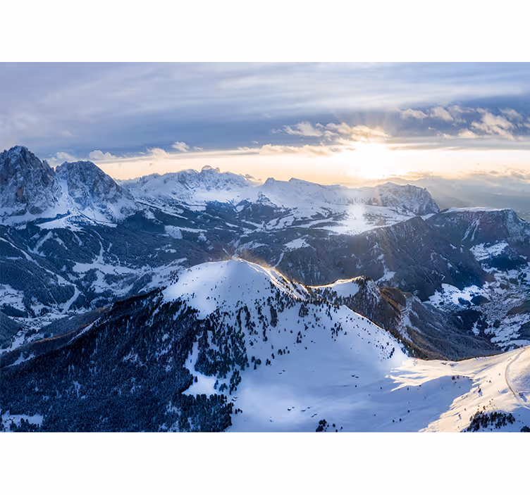 Alpesi napkelte panoráma Hegyi fototapéta - TenStickers