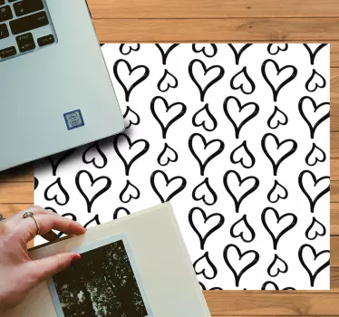 Játékos szív motívum - egérpad minták - TenStickers