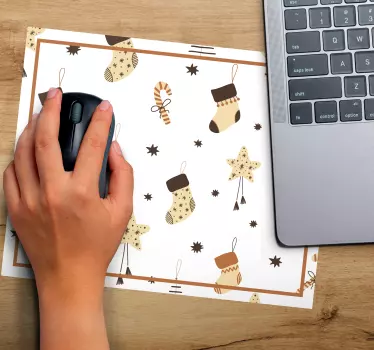 Karácsonyi egérpad ünnepi zoknik mintával - TenStickers