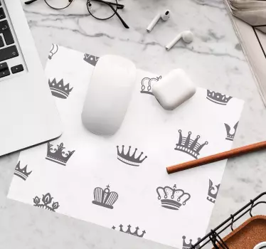 Koronamintás pöttyök mouse pad minták - TenStickers