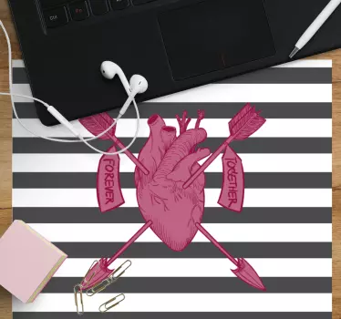 Szívszimbólum nyilakkal egérpadok - TenStickers