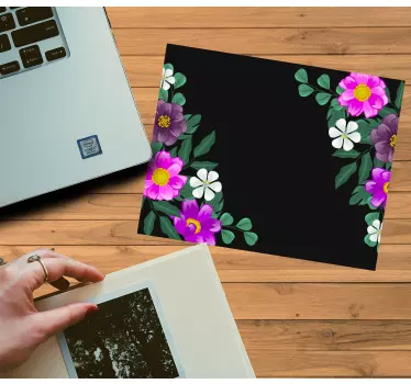 Virágos sarokelrendezés egérpad minták - TenStickers