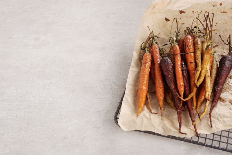 Sült színes sárgarépák tányéralátétek Étterem - TenStickers