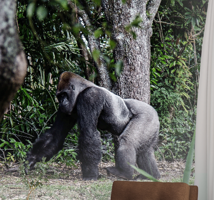 Ezüst fekete gorilla a fák mellett falfestmény - TenStickers