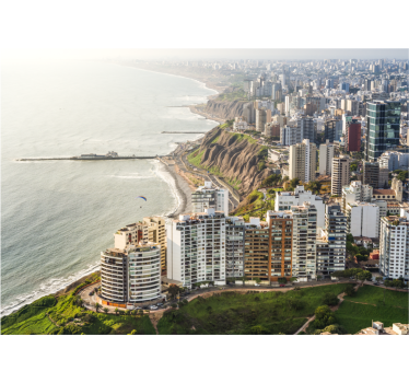 Lima falfestményre néz - TenStickers