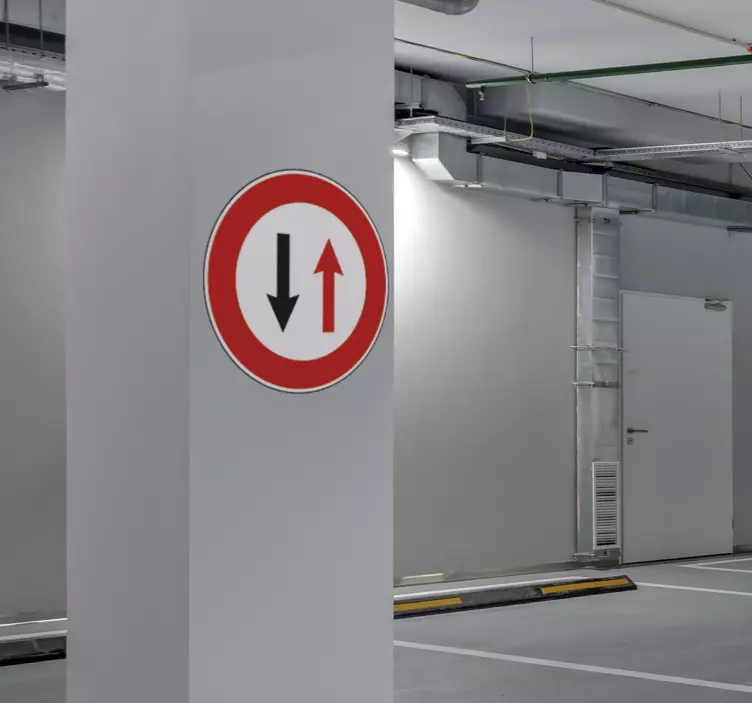 A szembejövő közlekedési tábla matricájának prioritása - TenStickers