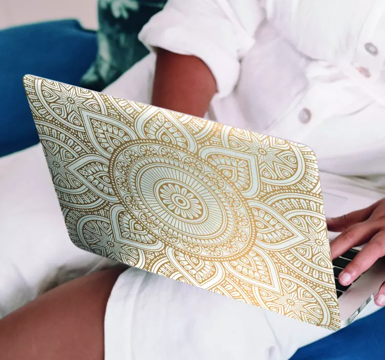 Arany mandala laptop matrica - TenStickers