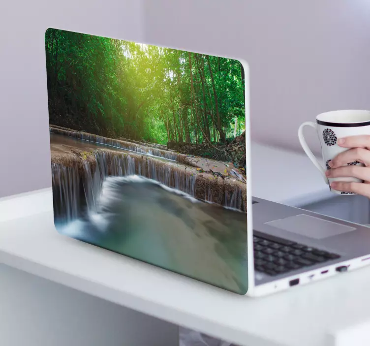 Békés erdei laptop matrica - TenStickers