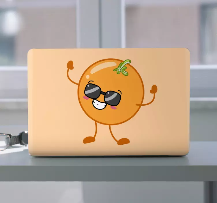 Boldog narancs karakter matrica laptophoz - TenStickers