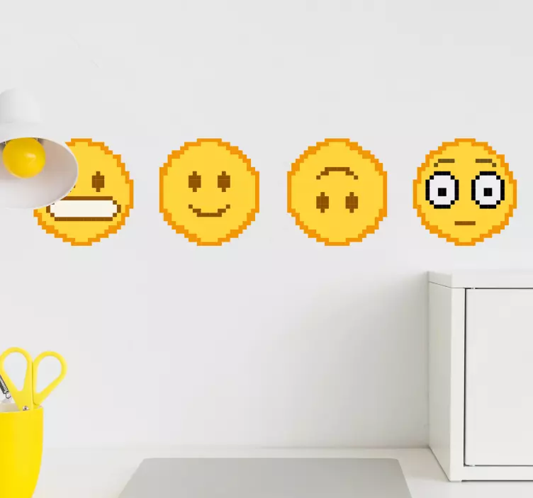 Emoji pixel falikép matrica - TenStickers