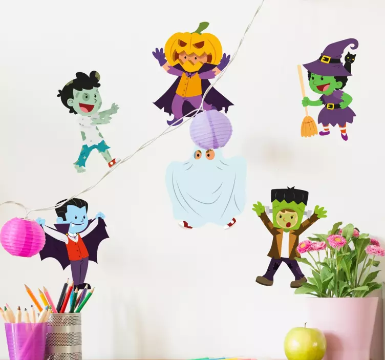 Kis halloween karakterek - TenStickers