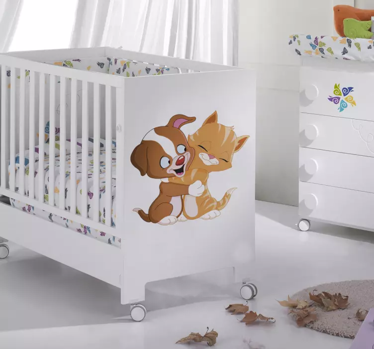 Macskát és kutyát átölelő gyerek matricák - TenStickers