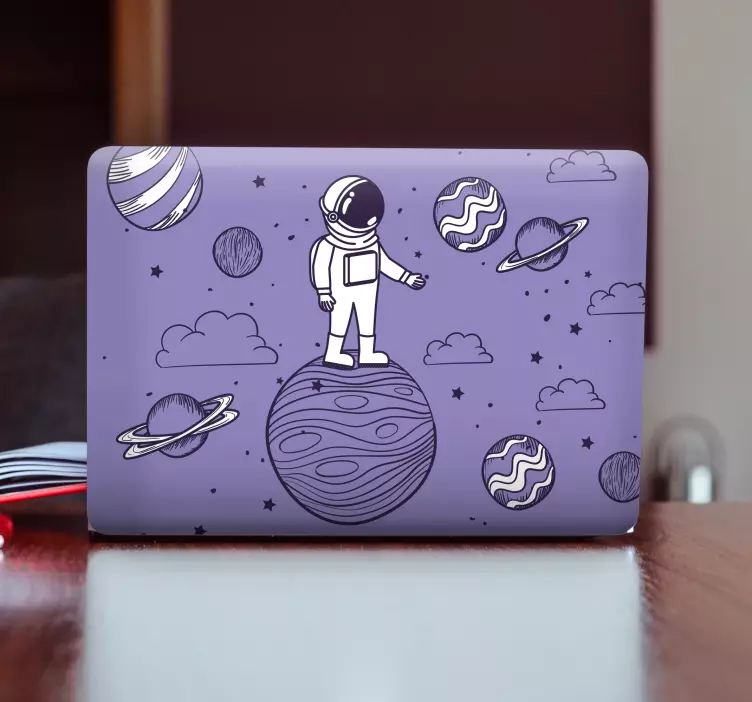 űrhajós a bolygón Matrica laptophoz - TenStickers