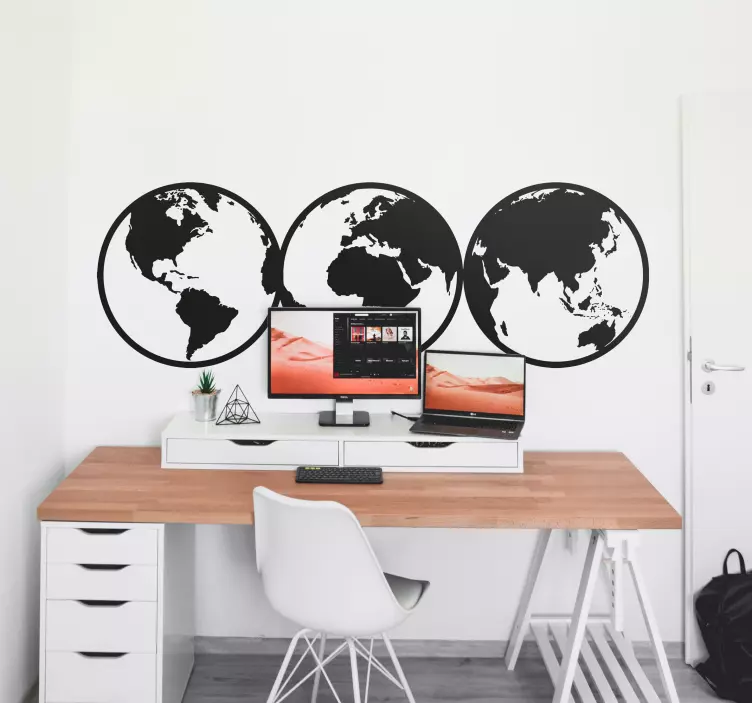 Világnézetek világtérkép falmatrica - TenStickers