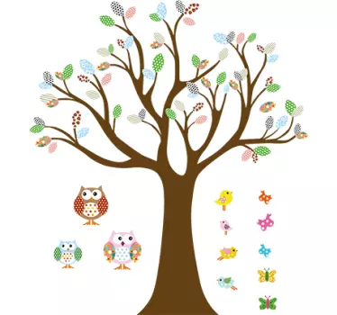 Erdei fa madarak gyerekekkel matrica - TenStickers
