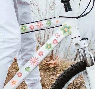 Aranyos virágok bicikli matrica - TenStickers