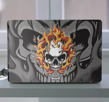 Lángoló koponya design Matrica laptophoz - TenStickers
