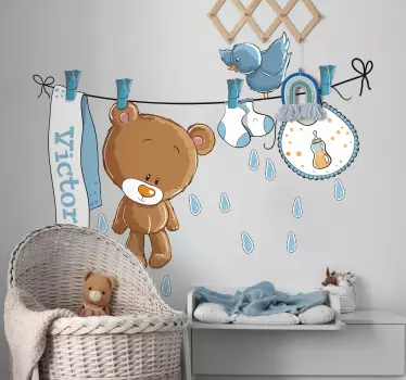 Medve a mosózsinór gyerek matrica - TenStickers