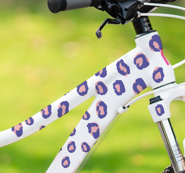 Rózsaszín leopárd bicikli matrica - TenStickers