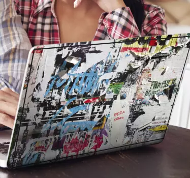 Laptop matrica városi graffiti stílusú - TenStickers