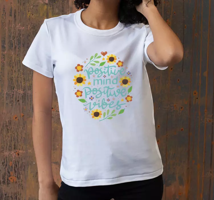 Motivációs idézet gyönyörű színű pólóval - TenStickers