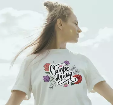 Carpe diem rózsaszín virágmintás póló - TenStickers