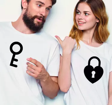 Kulcsos és szívhez illő ingek pároknak - TenStickers