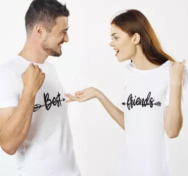 Legjobb barátok szöveges nyilak illő ingek a párok számára - TenStickers