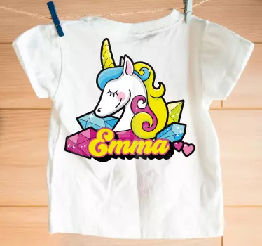 Színes unikornis névvel póló gyerekek - TenStickers