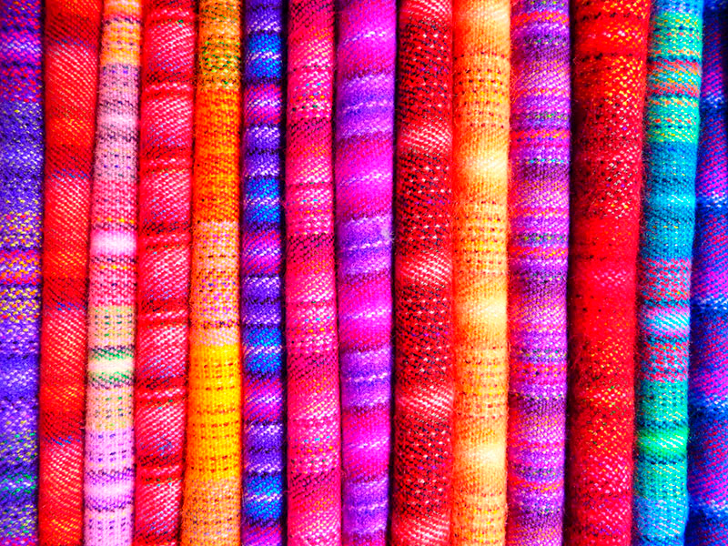 Színes szövet tekercs csíkok vinil szőnyeg - TenStickers